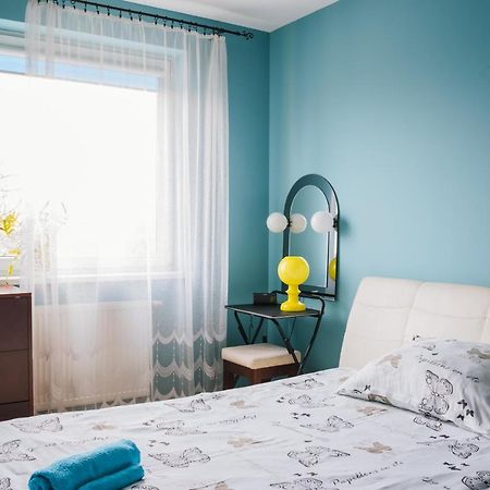 Rainbow Z Prywatnym Parkingiem Apartment Bielsko-Biala Bagian luar foto