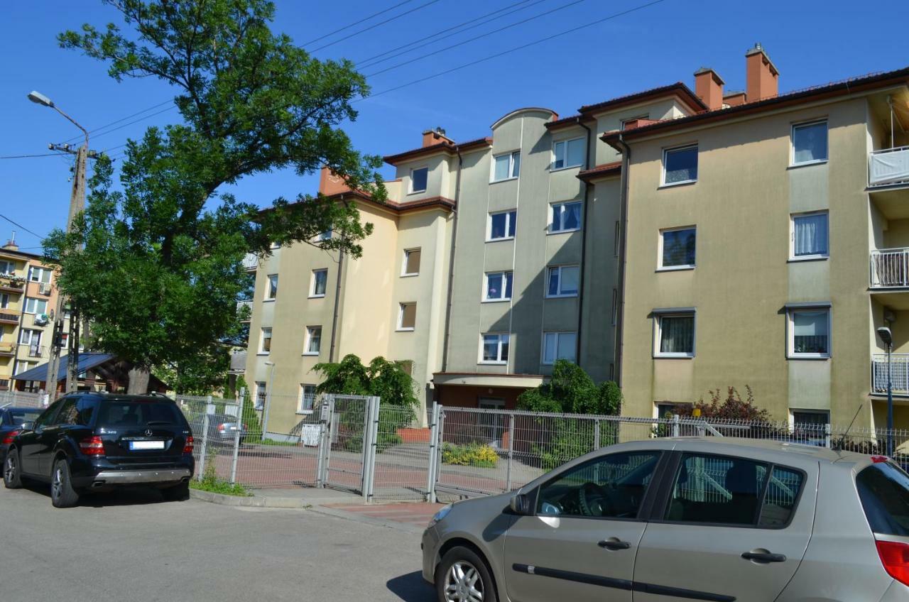 Rainbow Z Prywatnym Parkingiem Apartment Bielsko-Biala Bagian luar foto